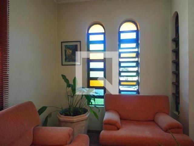 Casa à Venda Rondônia, 4 Quartos, 240 m² Novo Hamburgo