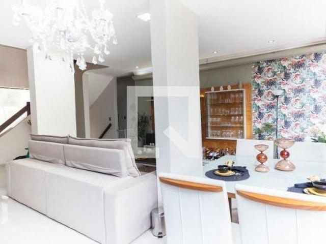Casa à Venda Retiro do Chalé, 4 Quartos, 417 m² Brumadinho