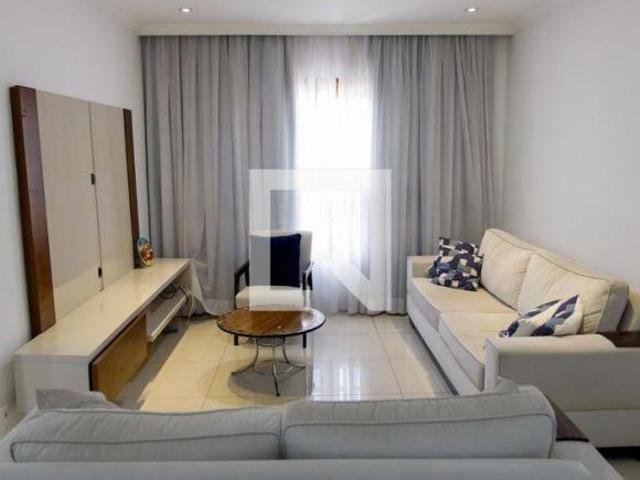 Casa à Venda Remédios, 3 Quartos, 260 m² Osasco