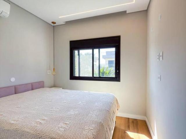 Casa á Venda Resid New Ville R$ 1.590.000 Santana de Parnaiba SP