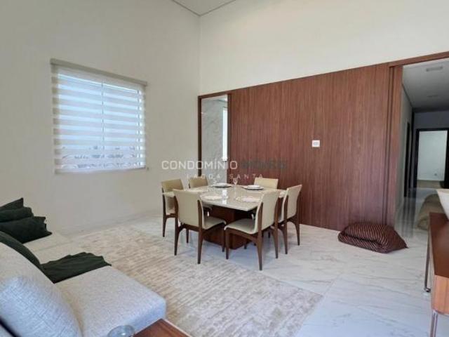Casa à venda Residencial Golden Class