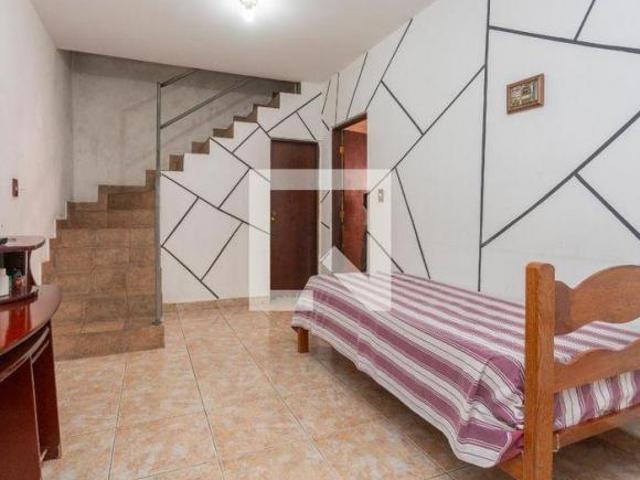Casa à Venda Rio Bonito, 7 Quartos, 180 m² São Paulo
