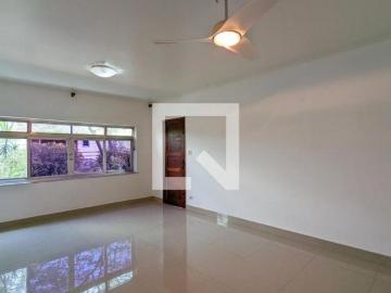 Casa à Venda Taboão, 4 Quartos, 200 m2