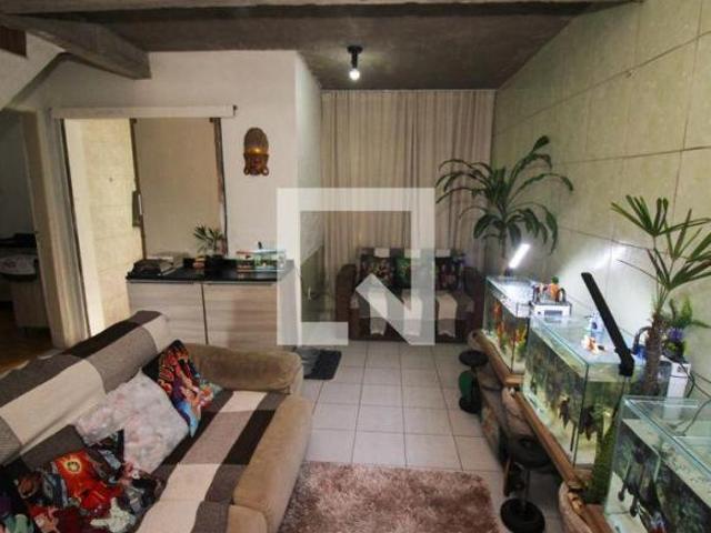 Casa à Venda Teresópolis, 3 Quartos, 110 m² Porto Alegre