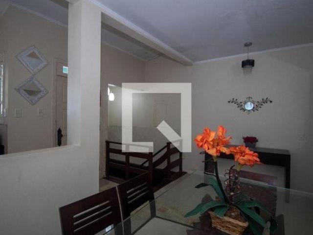 Casa à Venda Teresópolis, 3 Quartos, 217 m² Porto Alegre