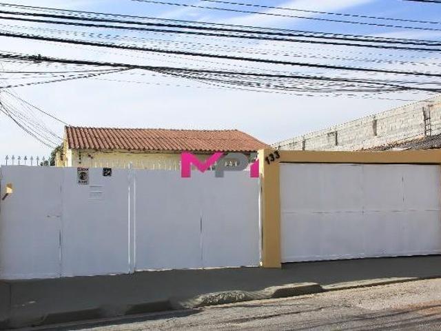CASA À VENDA TERRENO COM DUAS CASAS VILA RAMI JUNDIAÍ/SP