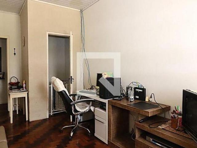 Casa à Venda Três Figueiras, 4 Quartos, 300 m² Porto Alegre