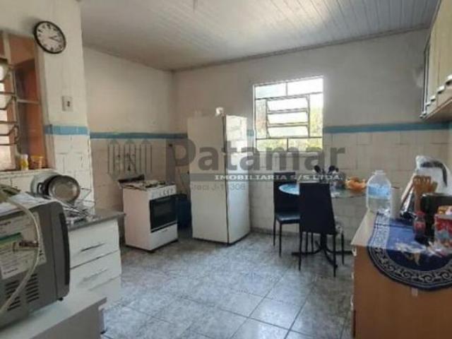 Casa à venda três quartos na Vila Morse