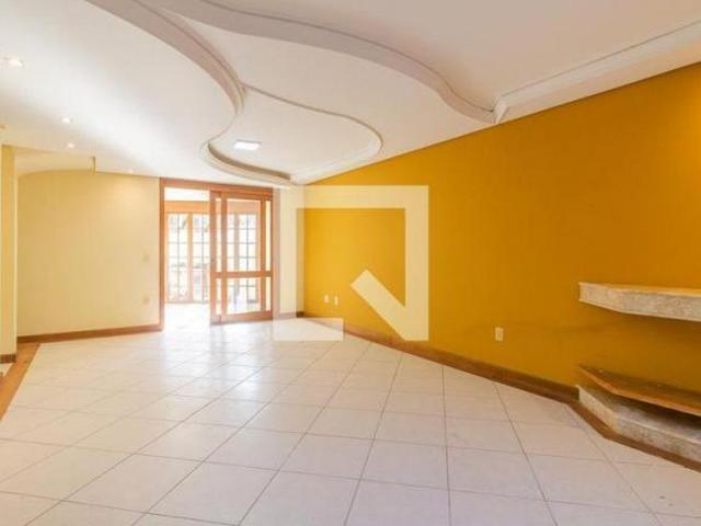 Casa à Venda Tristeza, 3 Quartos, 317 m² Porto Alegre