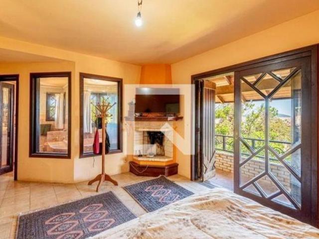 Casa à Venda Tristeza, 5 Quartos, 460 m² Porto Alegre