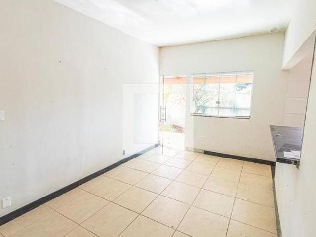 Casa à Venda Venda Nova, 2 Quartos, 200 m² Belo Horizonte