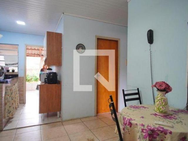 Casa à Venda Vicentina, 2 Quartos, 46 m² São Leopoldo