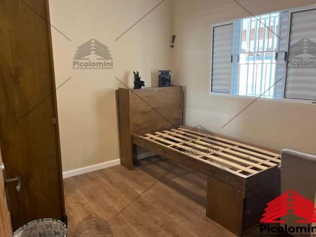 Casa à venda Vila Talarico: 4 quartos, 1 sala, 2 banheiros, 2 vagas de garagem!