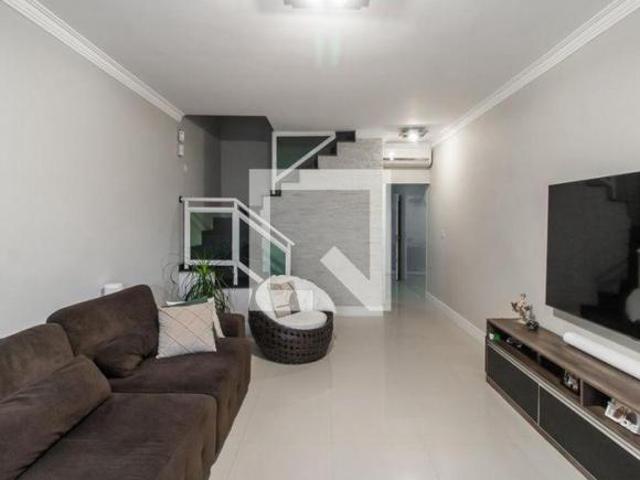 Casa à Venda Jardim Maringá, 3 Quartos, 240 m² São Paulo