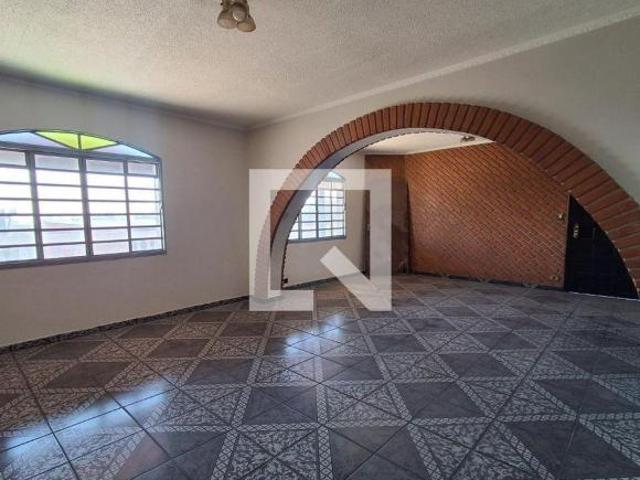 Casa à Venda Vila Tibirica, 3 Quartos, 190 m2