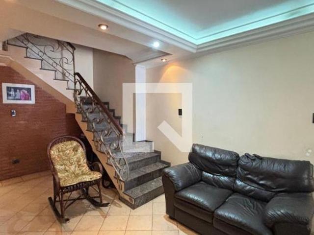 Casa à Venda Vila Tibirica, 3 Quartos, 221 m2