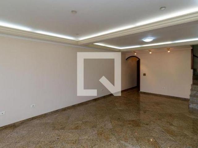 Casa à Venda Vila Alpina, 5 Quartos, 250 m² São Paulo