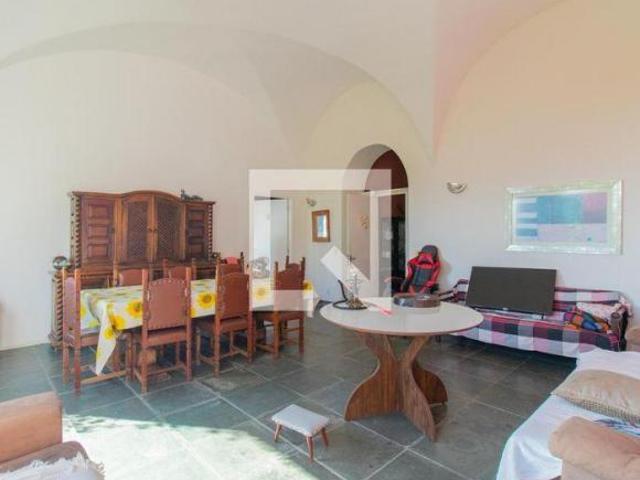 Casa à Venda Vila Assunção, 5 Quartos, 450 m² Porto Alegre