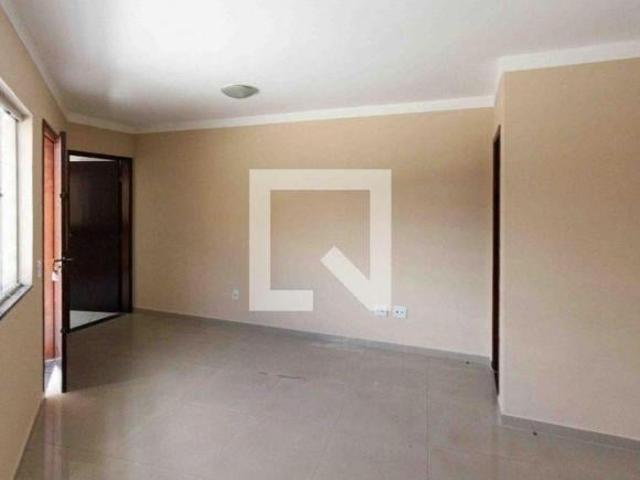 Casa à Venda Vila Carmosina, 3 Quartos, 100 m2