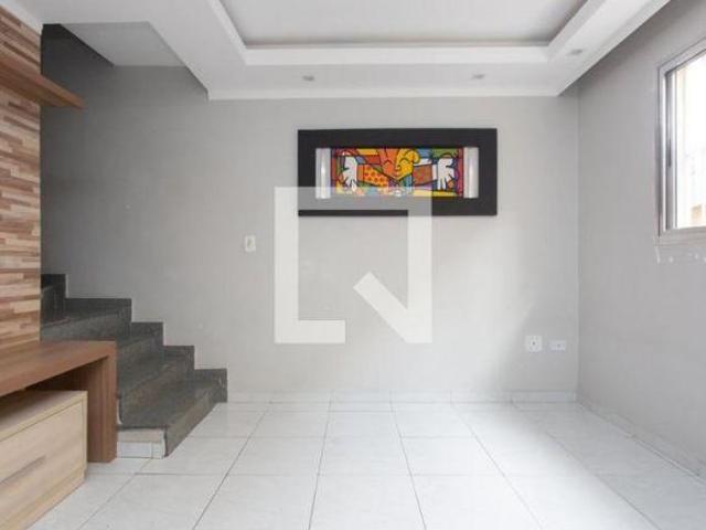 Casa à Venda Vila Carmosina, 2 Quartos, 75 m² São Paulo