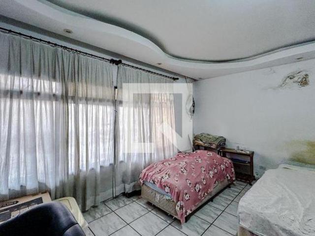 Casa à Venda Vila Carrão, 3 Quartos, 275 m2