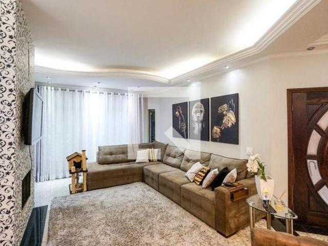 Casa à Venda Vila Carrão, 4 Quartos, 357 m2