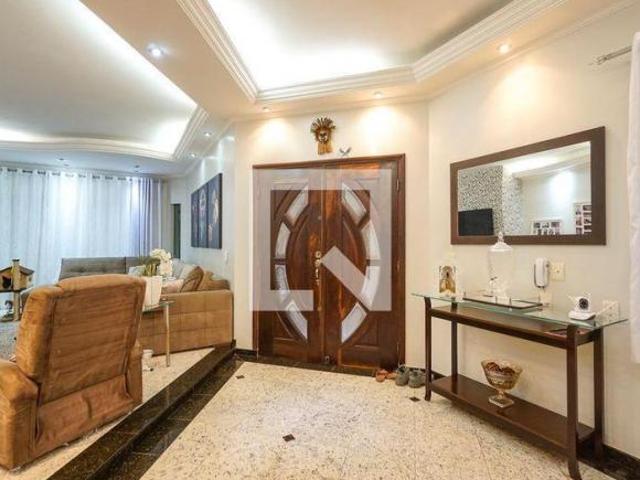 Casa à Venda Vila Carrão, 4 Quartos, 357 m² São Paulo