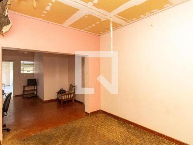 Casa à Venda Vila Constança, 2 Quartos, 301 m² São Paulo