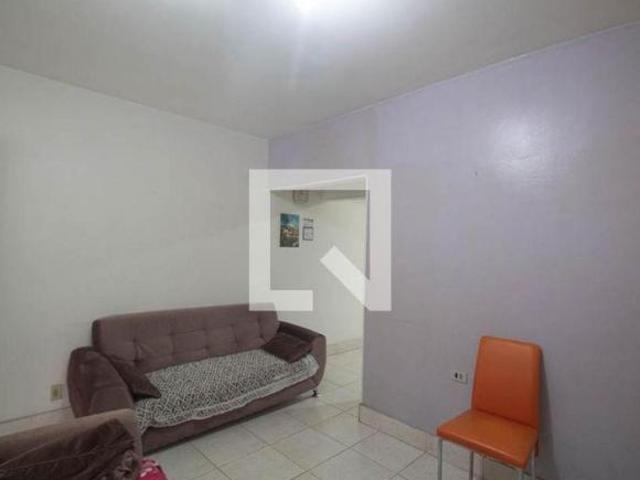 Casa à Venda Vila Constança, 4 Quartos, 180 m² São Paulo