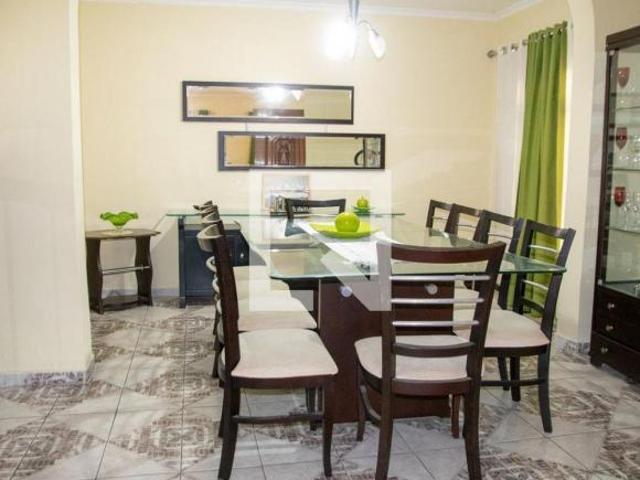 Casa à Venda Vila Constança, 4 Quartos, 300 m2