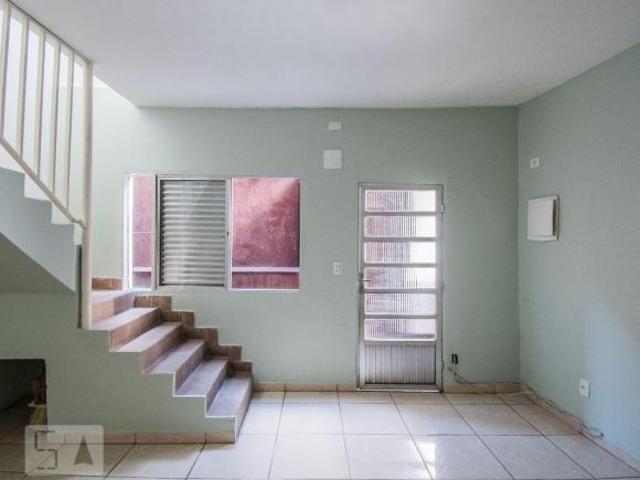 Casa à Venda Vila das Mercês, 2 Quartos, 100 m² São Paulo