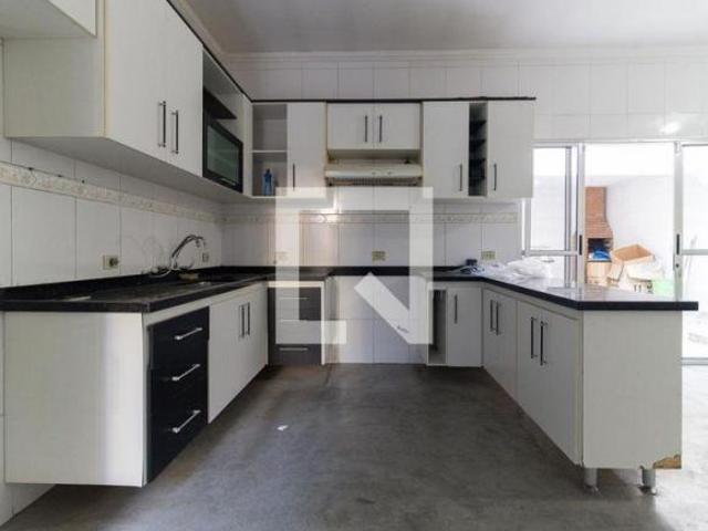 Casa à Venda Vila das Mercês, 2 Quartos, 200 m² São Paulo