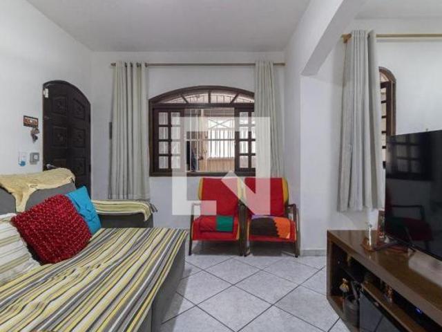 Casa à Venda Vila das Mercês, 3 Quartos, 425 m² São Paulo