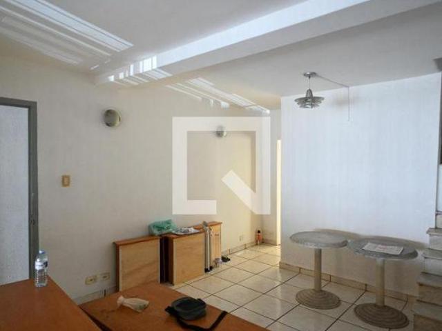 Casa à Venda Vila das Mercês, 3 Quartos, 135 m² São Paulo