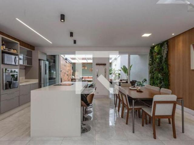 Casa à Venda Vila das Mercês, 3 Quartos, 200 m2
