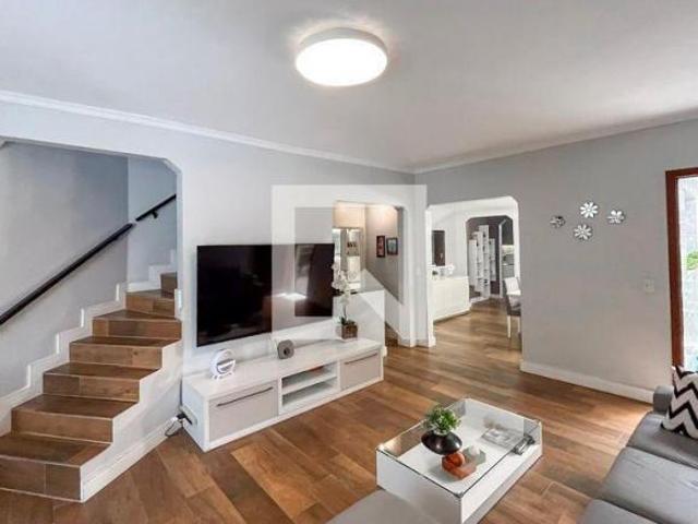 Casa à Venda Vila das Mercês, 3 Quartos, 204 m² São Paulo