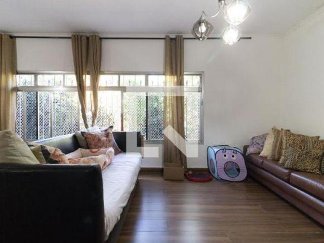 Casa à Venda Vila das Mercês, 4 Quartos, 400 m² São Paulo