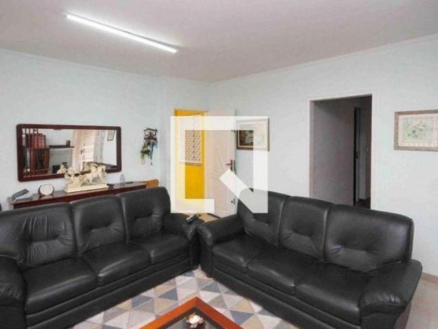 Casa à Venda Vila Ema, 6 Quartos, 200 m² São Paulo
