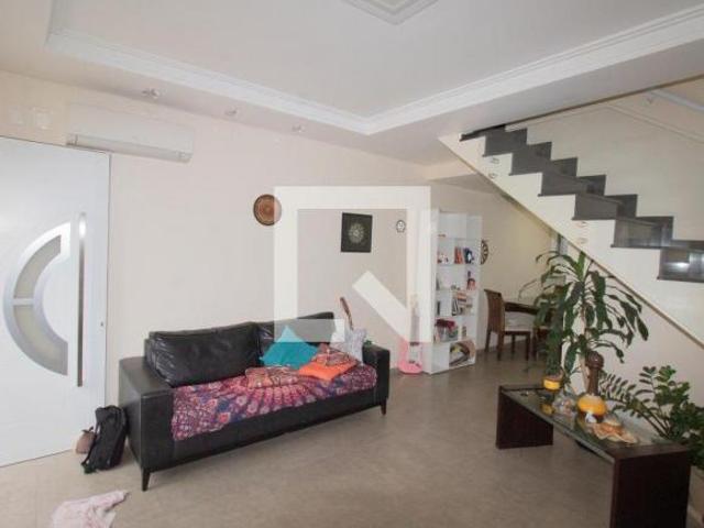 Casa à Venda Vila Formosa, 2 Quartos, 200 m2