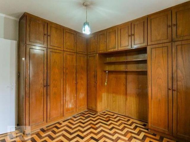 Casa à Venda Vila Formosa, 2 Quartos, 240 m² São Paulo