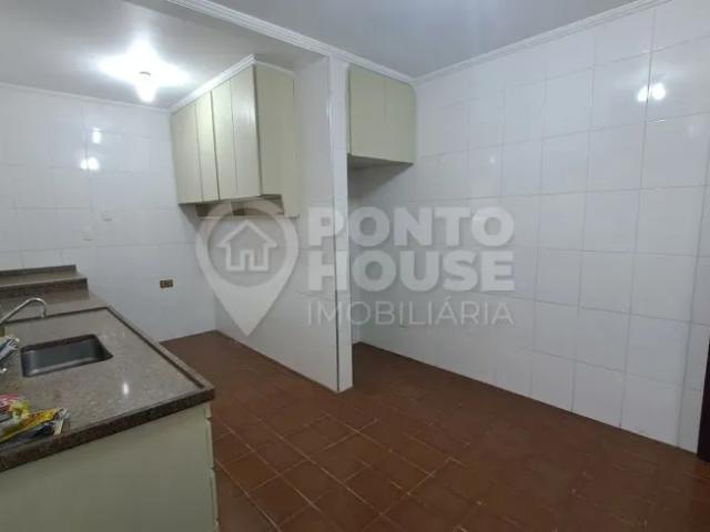 Casa à venda Vila Guarani, 3 dormitórios, 2 vagas, 5 x 30, a 700 metros metrô