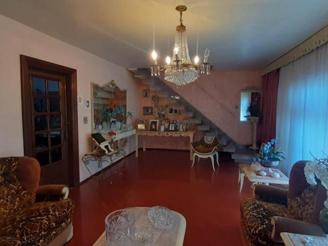Casa à venda Vila Guilherme, 3 quartos, 3 vagas. Próximo ao Sonda