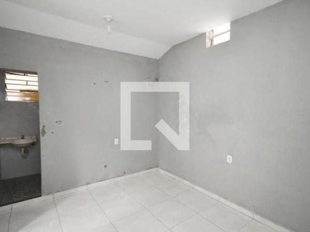 Casa à Venda Vila Guilherme, 1 Quarto, 20 m² São Paulo