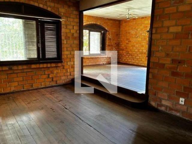 Casa à Venda Vila Ipiranga, 3 Quartos, 180 m² Porto Alegre