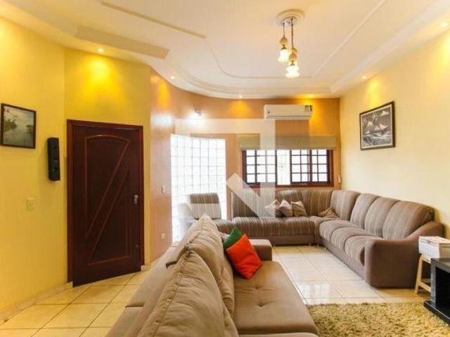 Casa à Venda Vila Jacuí, 3 Quartos, 200 m² São Paulo