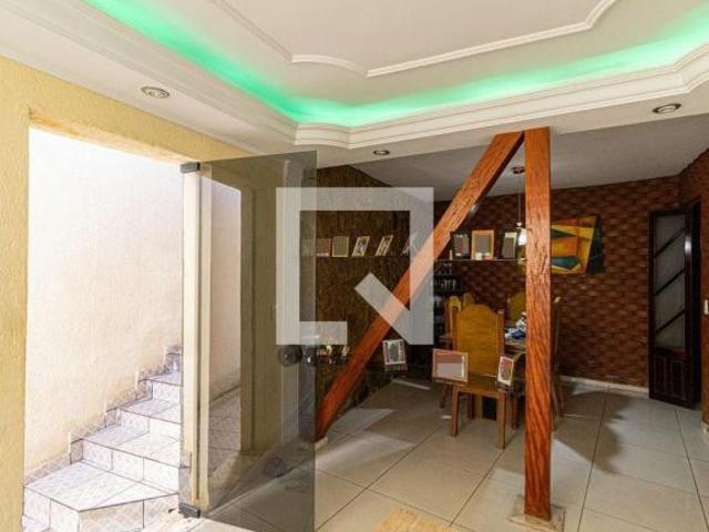 Casa à Venda Vila Jacuí, 3 Quartos, 220 m2