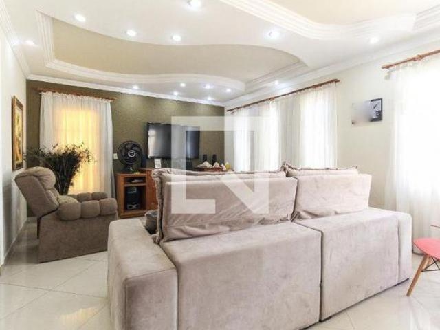 Casa à Venda Vila Jacuí, 3 Quartos, 300 m2