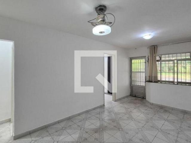 Casa à Venda Vila Jordanópolis, 3 Quartos, 190 m² São Bernardo do Campo