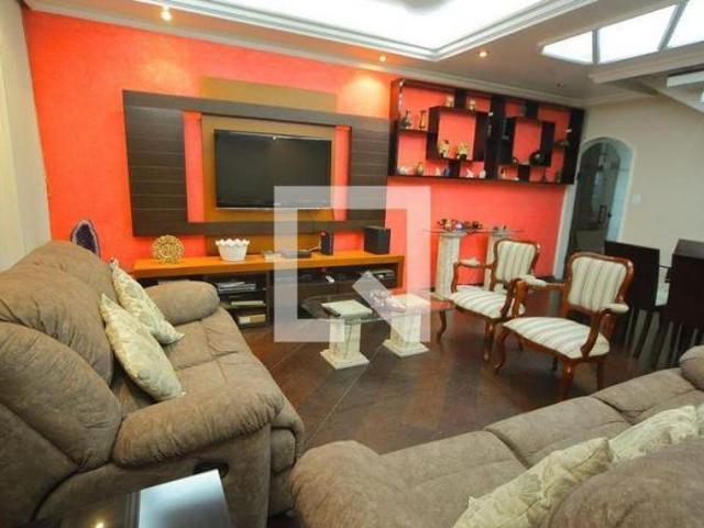 Casa à Venda Vila Jordanópolis, 3 Quartos, 221 m² São Bernardo do Campo