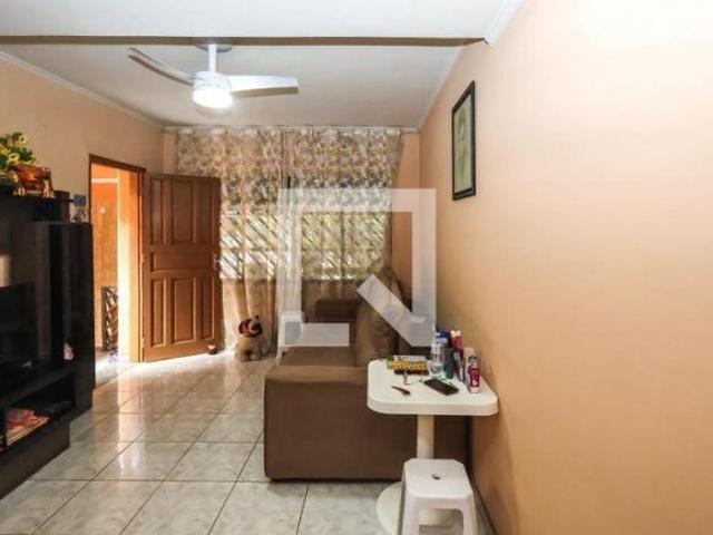 Casa à Venda Vila Liviero, 3 Quartos, 90 m² São Paulo